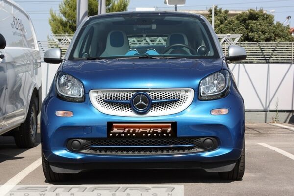 Trim strip for under grille in color sapphire blue for Smart Fortwo 453