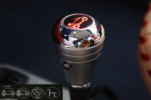 Gear shift knob with LED in red color for Smart Fortwo 450 & 451 and Smart Roadster 452 in chrome