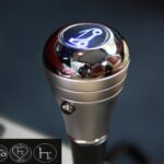 Gear shift knob with LED in blue color for Smart Fortwo 450 & 451 and for Smart Roadster 452 in nickel black